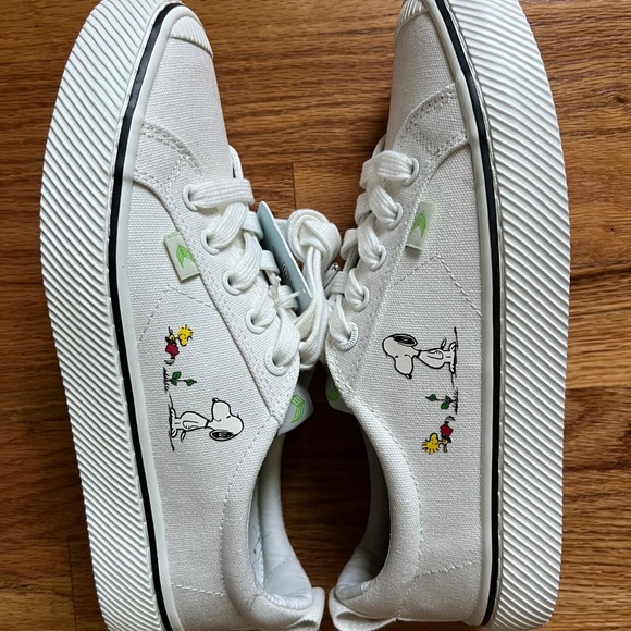 Cariuma "Peanuts"white 100% organic cotton canvas OCA Low women’s size 7.5 NWOB - Picture 6 of 10